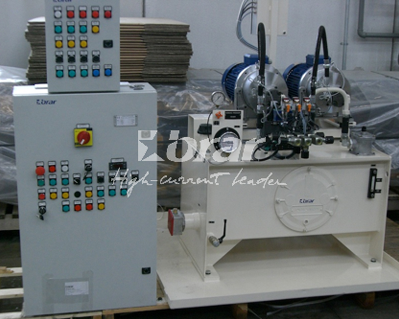 HYDRAULIC POWER PLANT FOR ELECTRODE電極夾具的液壓動(dòng)力裝置 